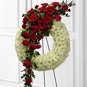 The Graceful Tribute Wreath